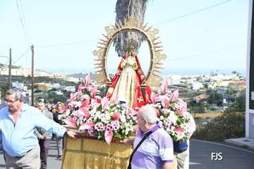 La Candelaria callejea por Tara en su día grande de sus fiestas en Telde/FJS Fotografía.
